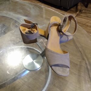 Shutz Rafe suede Ankle strap plat fem sandals